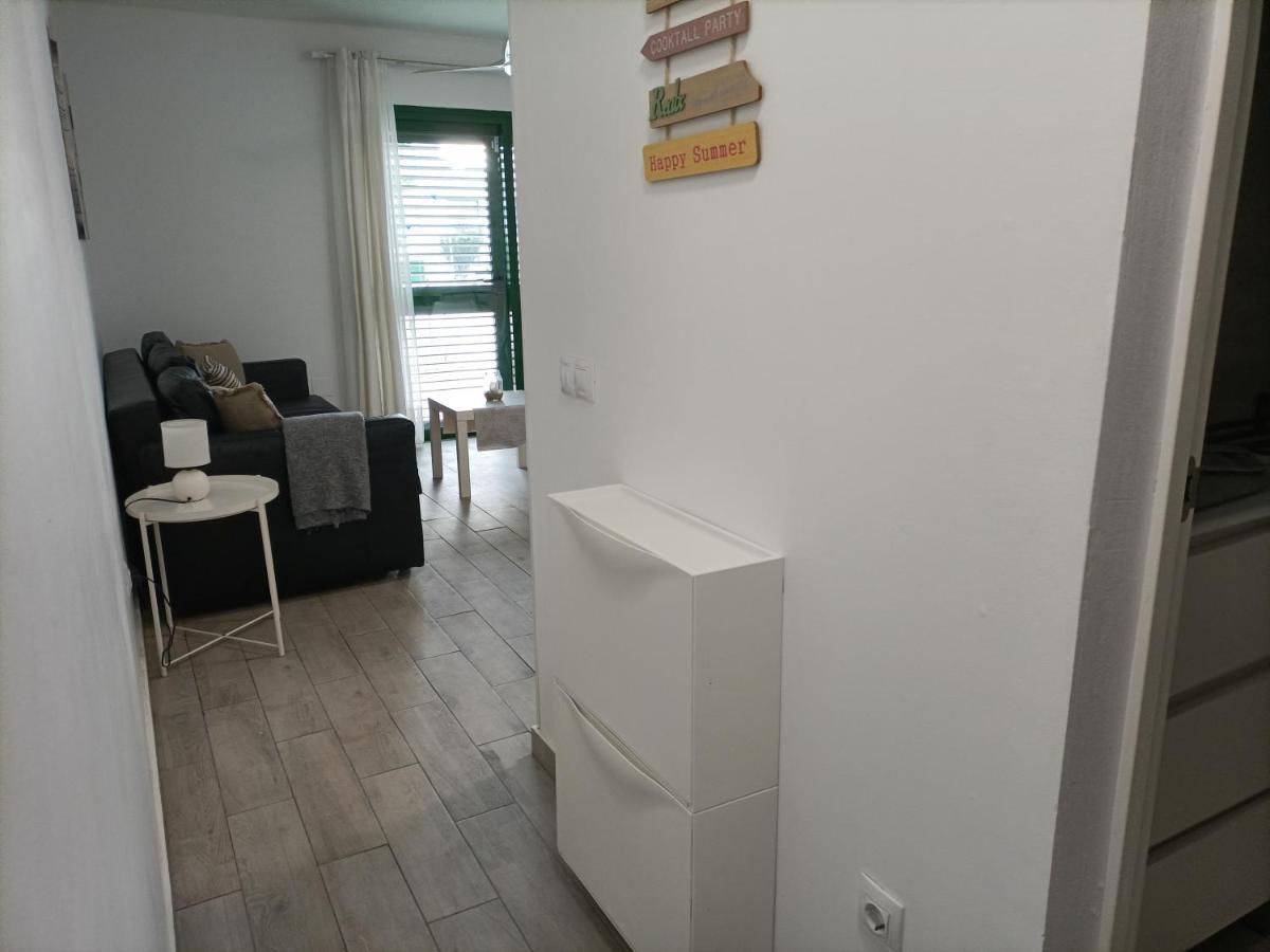 Appartamento Le Petit Costa De Antigua Esterno foto