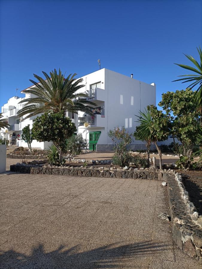 Appartamento Le Petit Costa De Antigua Esterno foto